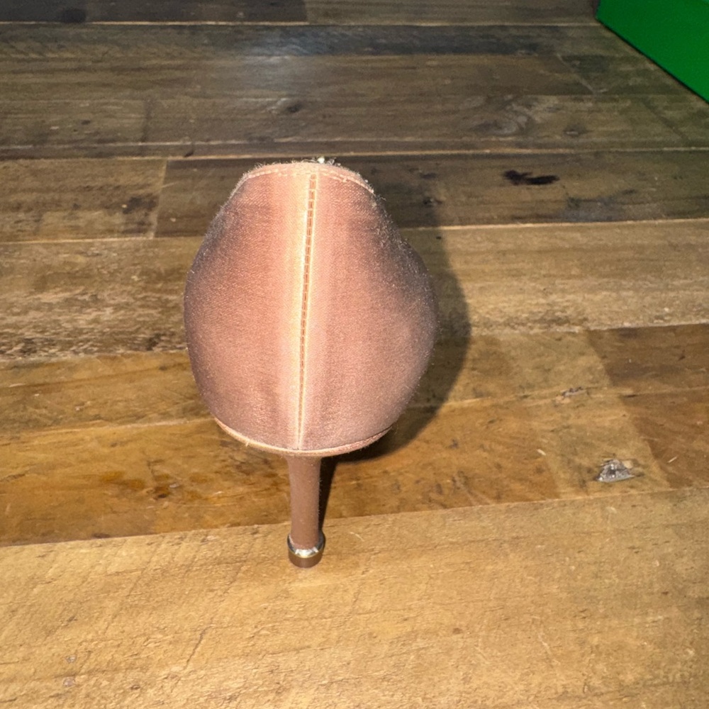 Manolo Blahnik Hangisi Heels with Crystal Embellishments - Picture 5 of 7